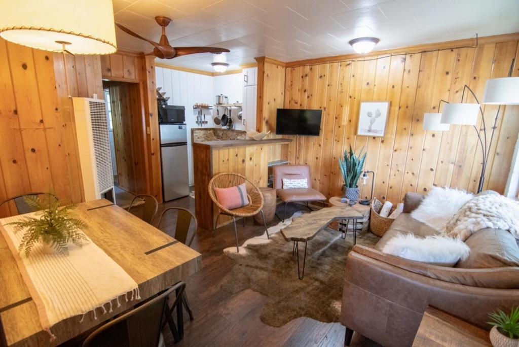 Lake Front Cabins June Lake Exterior photo